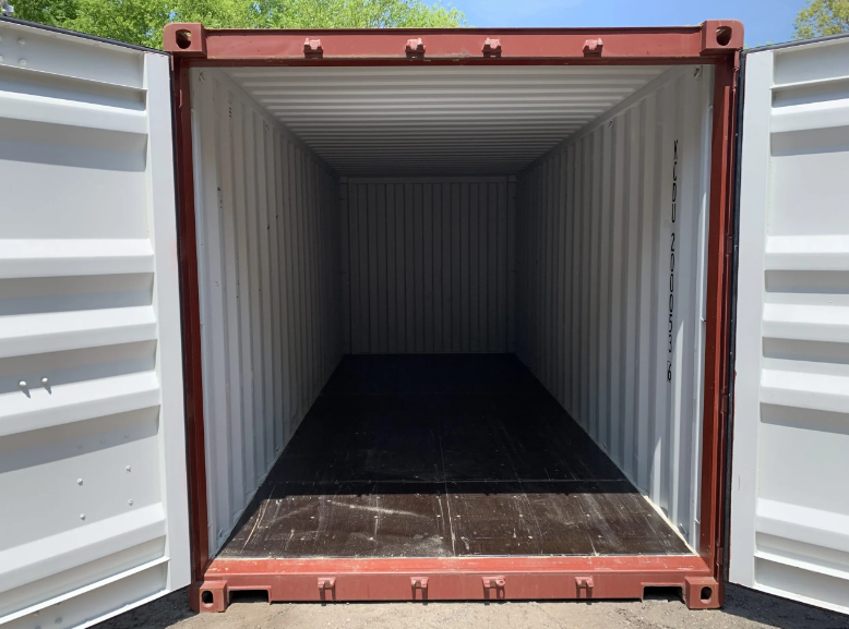 Used 20ft shipping container red - Image 3