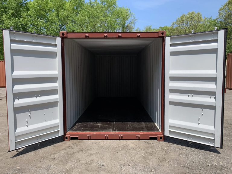 Used 20ft shipping container red